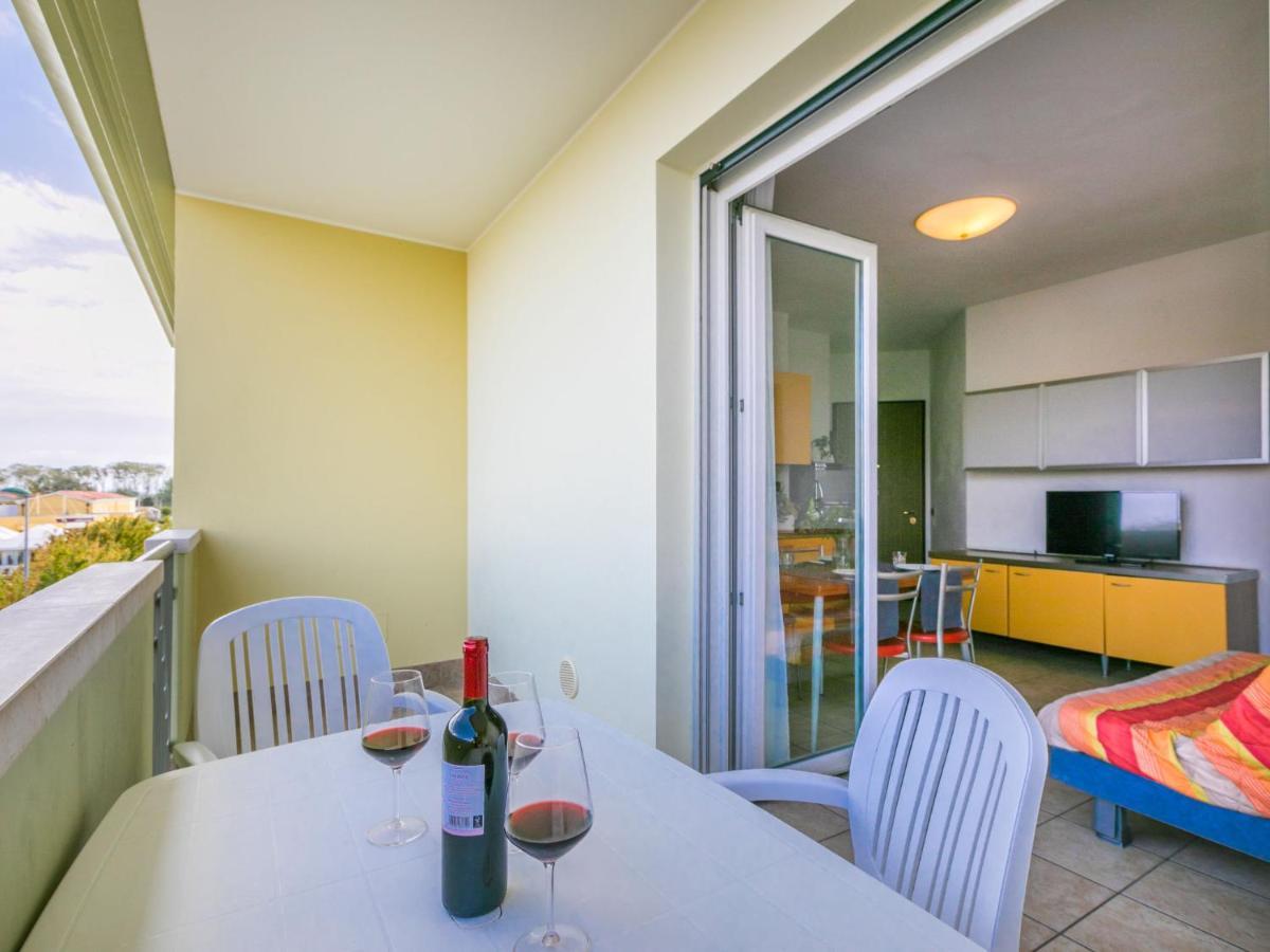 Apartment Robinia-Pinetine-3 By Interhome Duna Verde Exteriör bild
