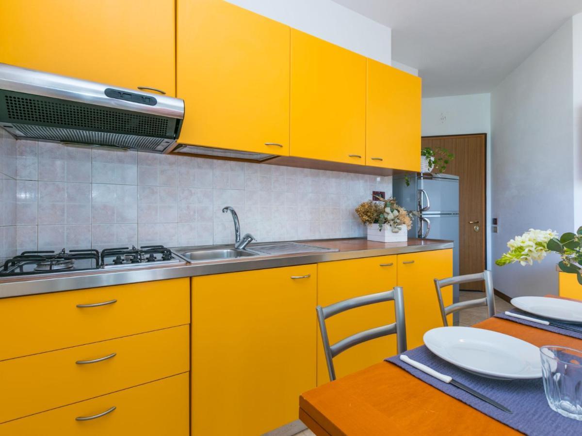 Apartment Robinia-Pinetine-3 By Interhome Duna Verde Exteriör bild